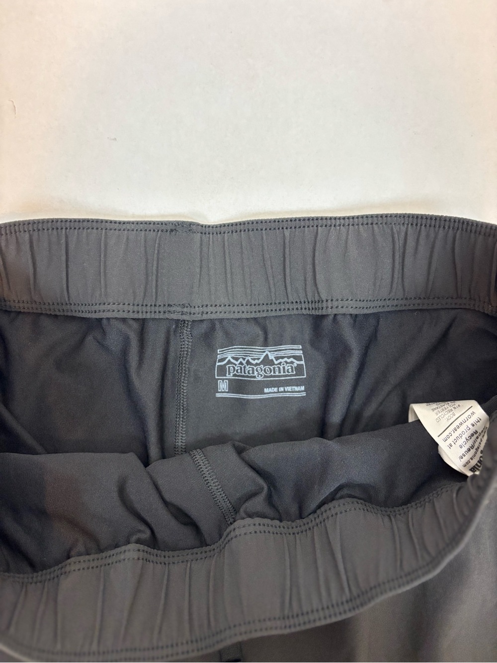 Patagonia Fleetwith Skort in Black Size M - Picture 6 of 10